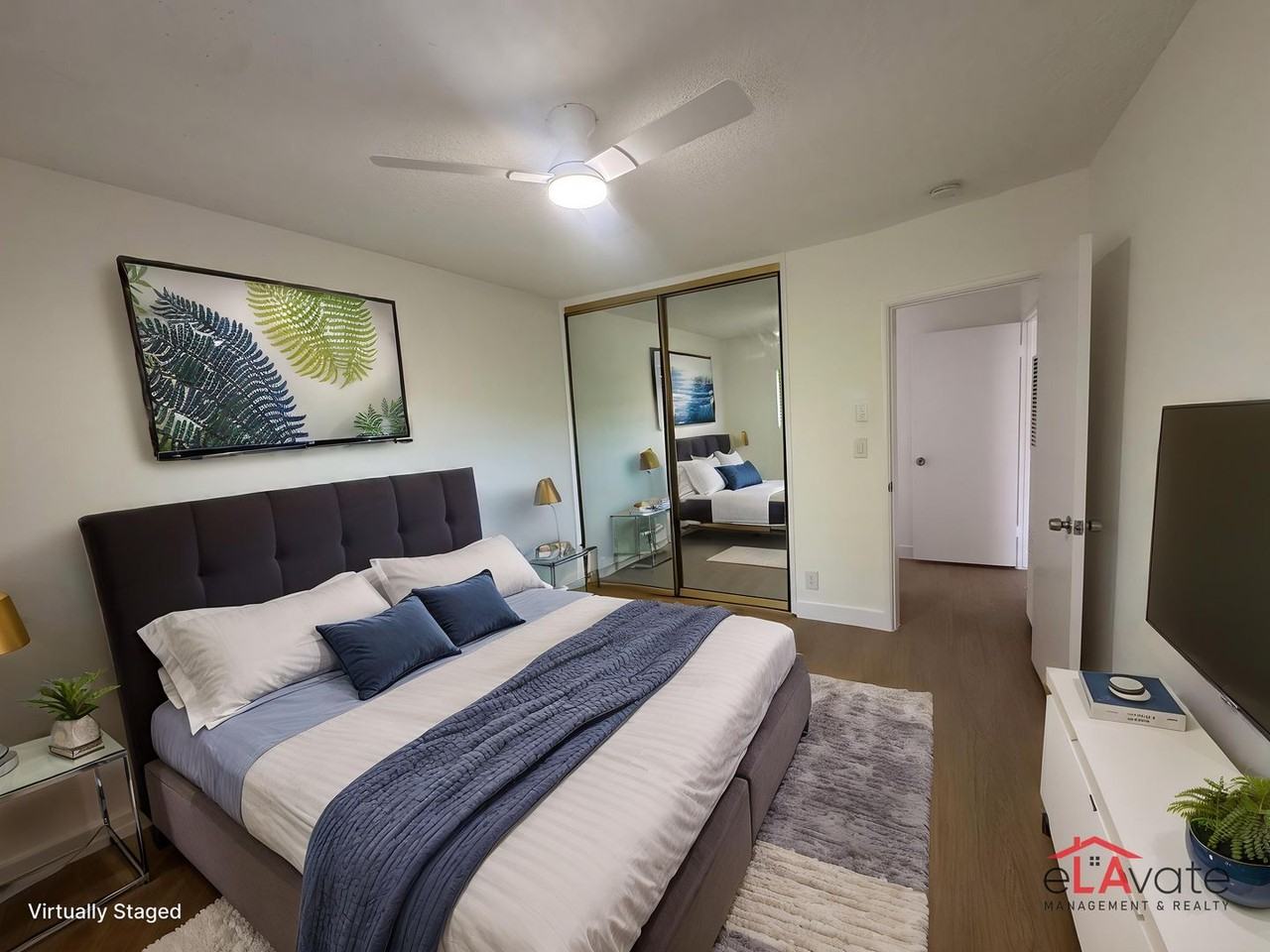 11816 Chandler Blvd #11 - Photo 7 of 19