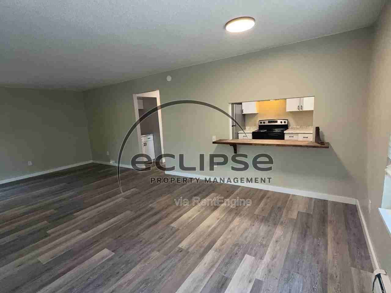 445 Chipeta Ave #15 - Photo 4 of 26