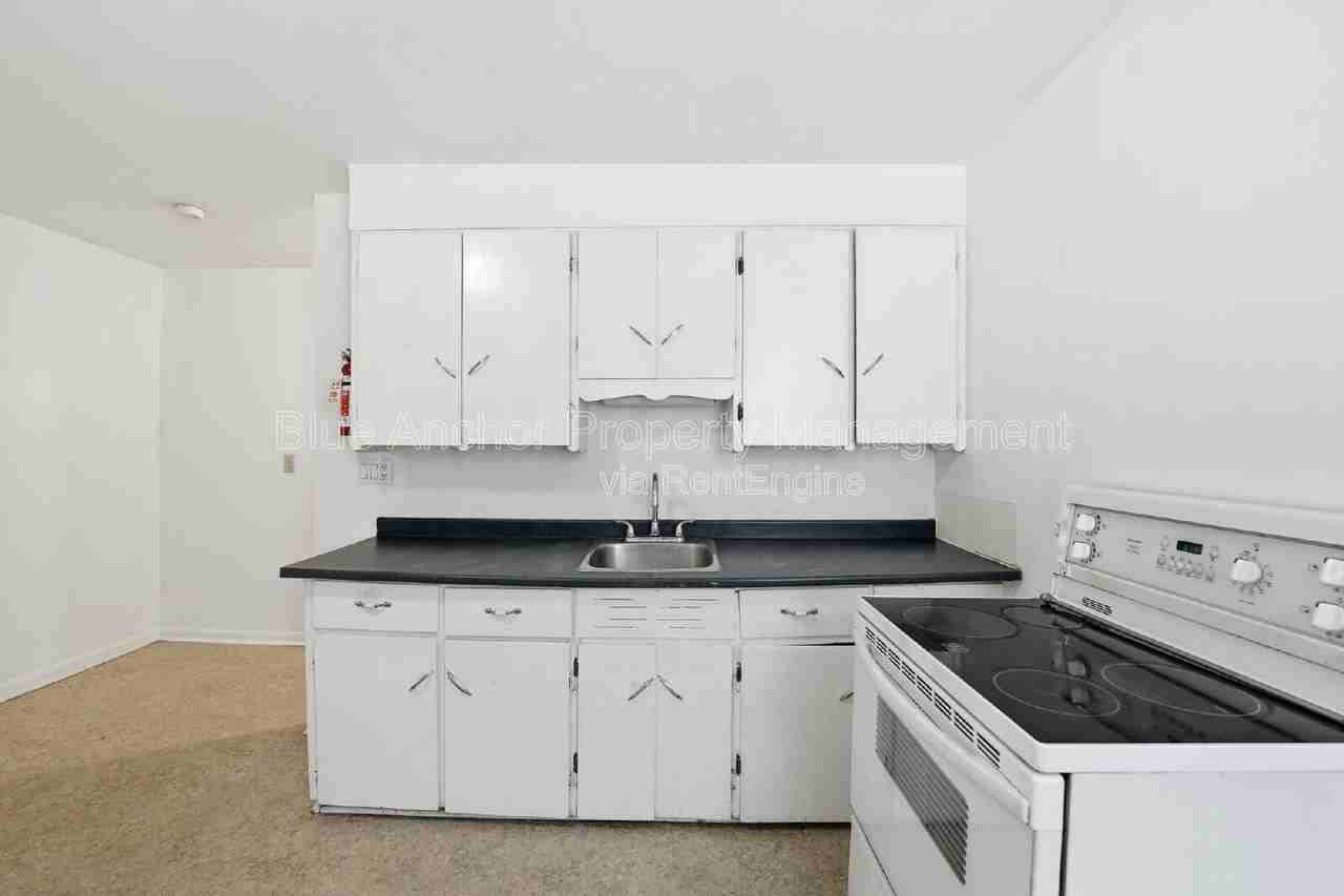 114 King St #2 - Photo 3 of 21