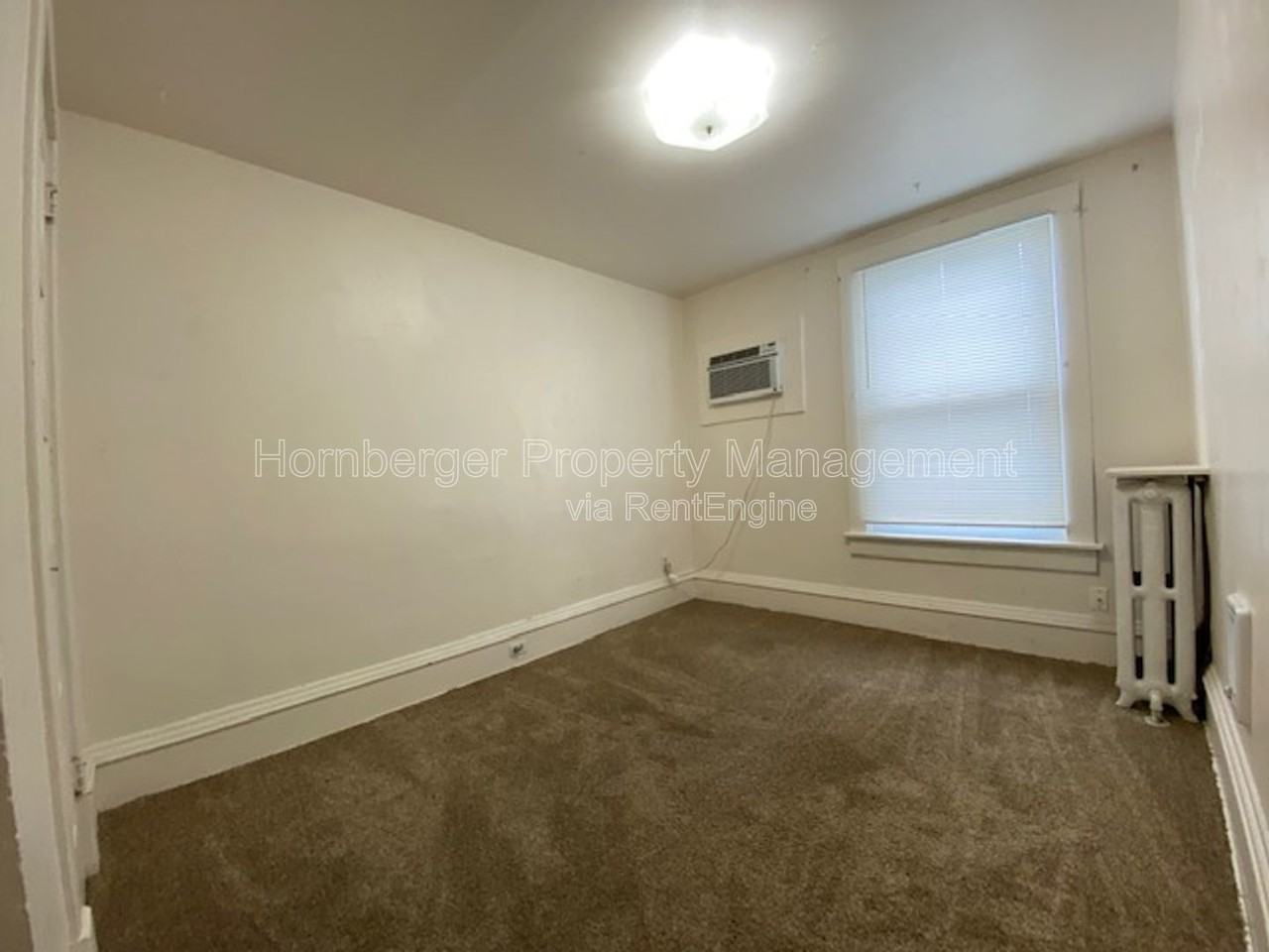 1432 W Knox Ave #1 - Photo 6 of 12