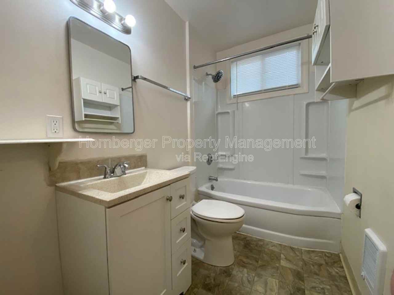 1432 W Knox Ave #1 - Photo 7 of 12