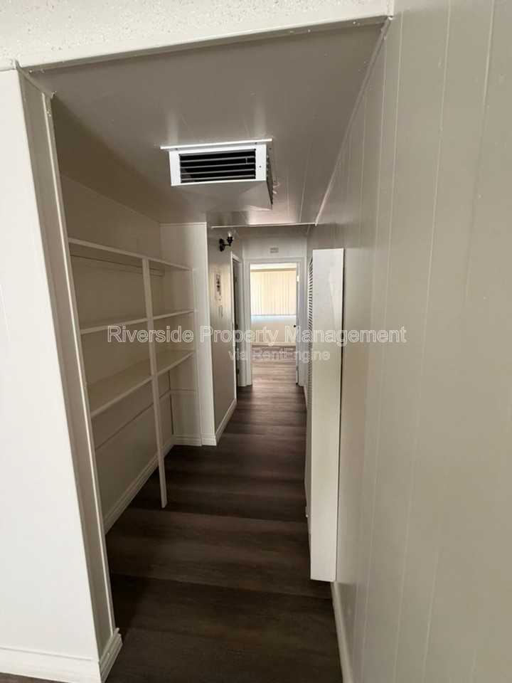 429 Glen Ave #C - Photo 6 of 9