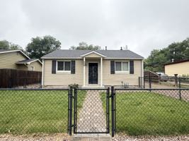featured image of 1724 Armstrong Ave