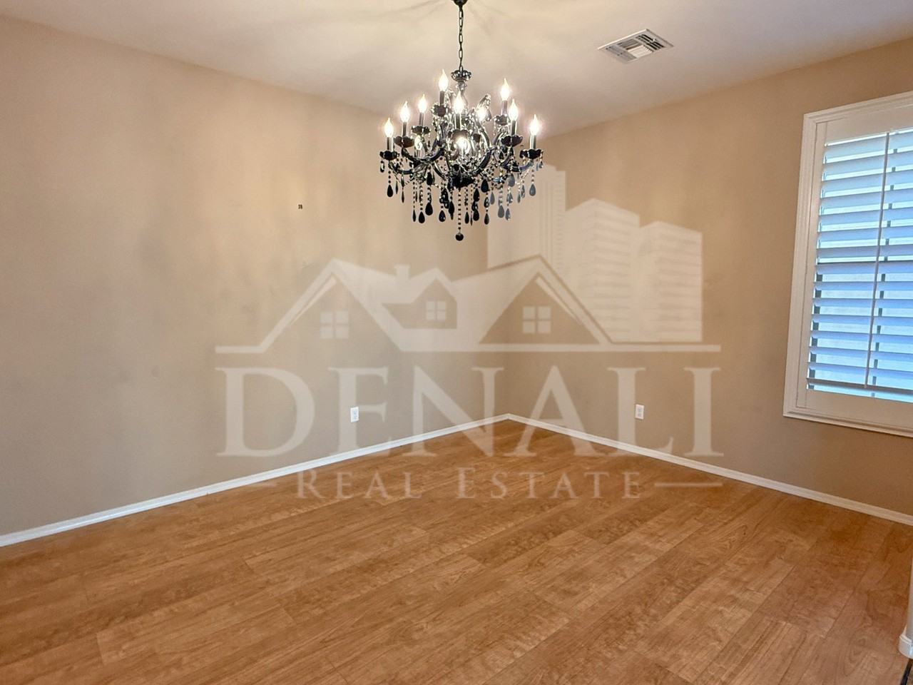 3695 E Bartlett Way - Photo 6 of 32