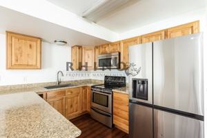 featured image of 1767 Willowbrook Dr