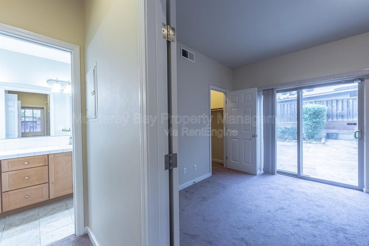 594 Lopez Ave - Photo 3 of 38