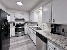 4244 N Brix Ave - Photo 1 of 1