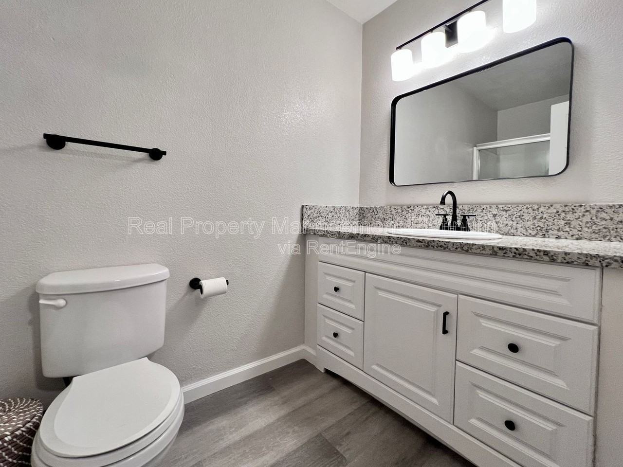 4244 N Brix Ave - Photo 5 of 18