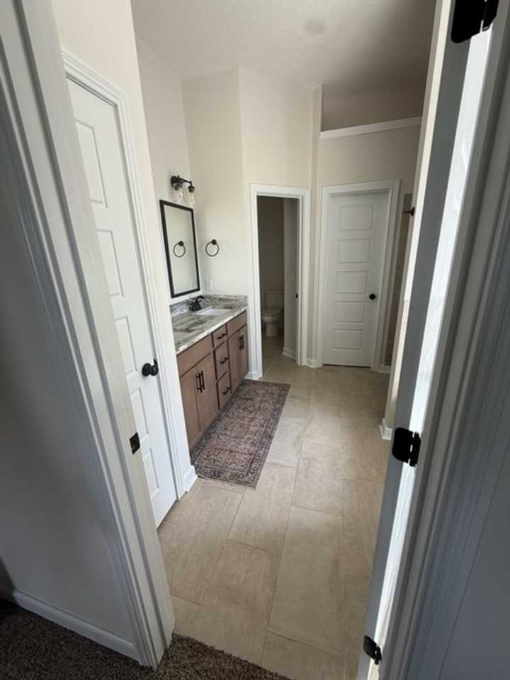 153 Monaghan Dr - Photo 4 of 20