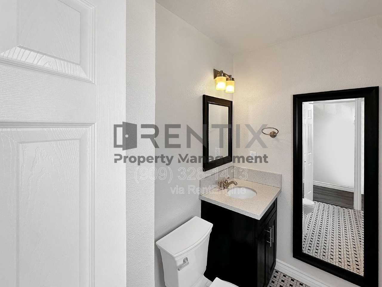 938 W Berkeley Ct - Photo 7 of 35