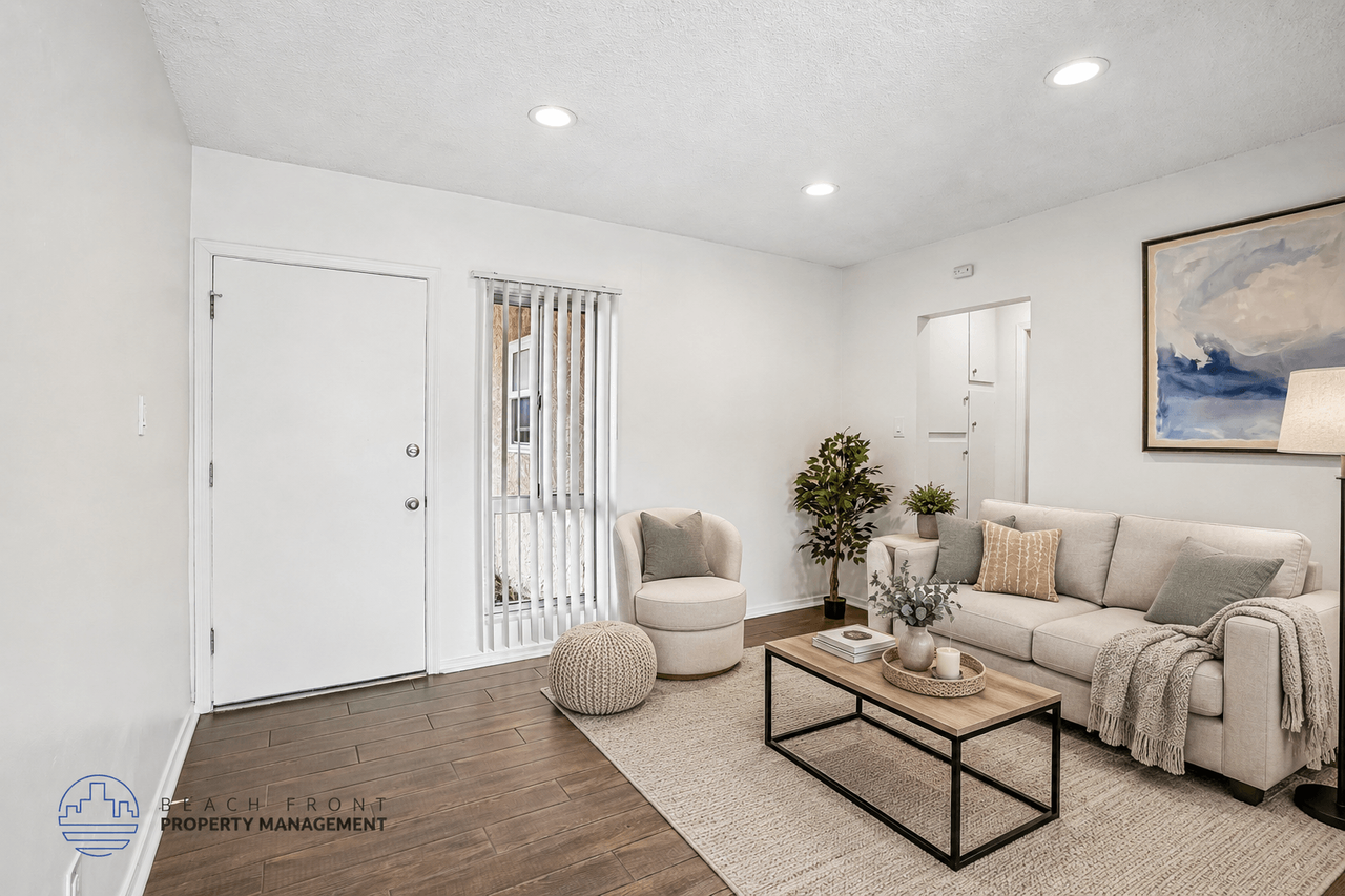 11100 Pangborn Ave. - Photo 3 of 20