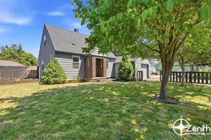 featured image of 1818 W 22nd St