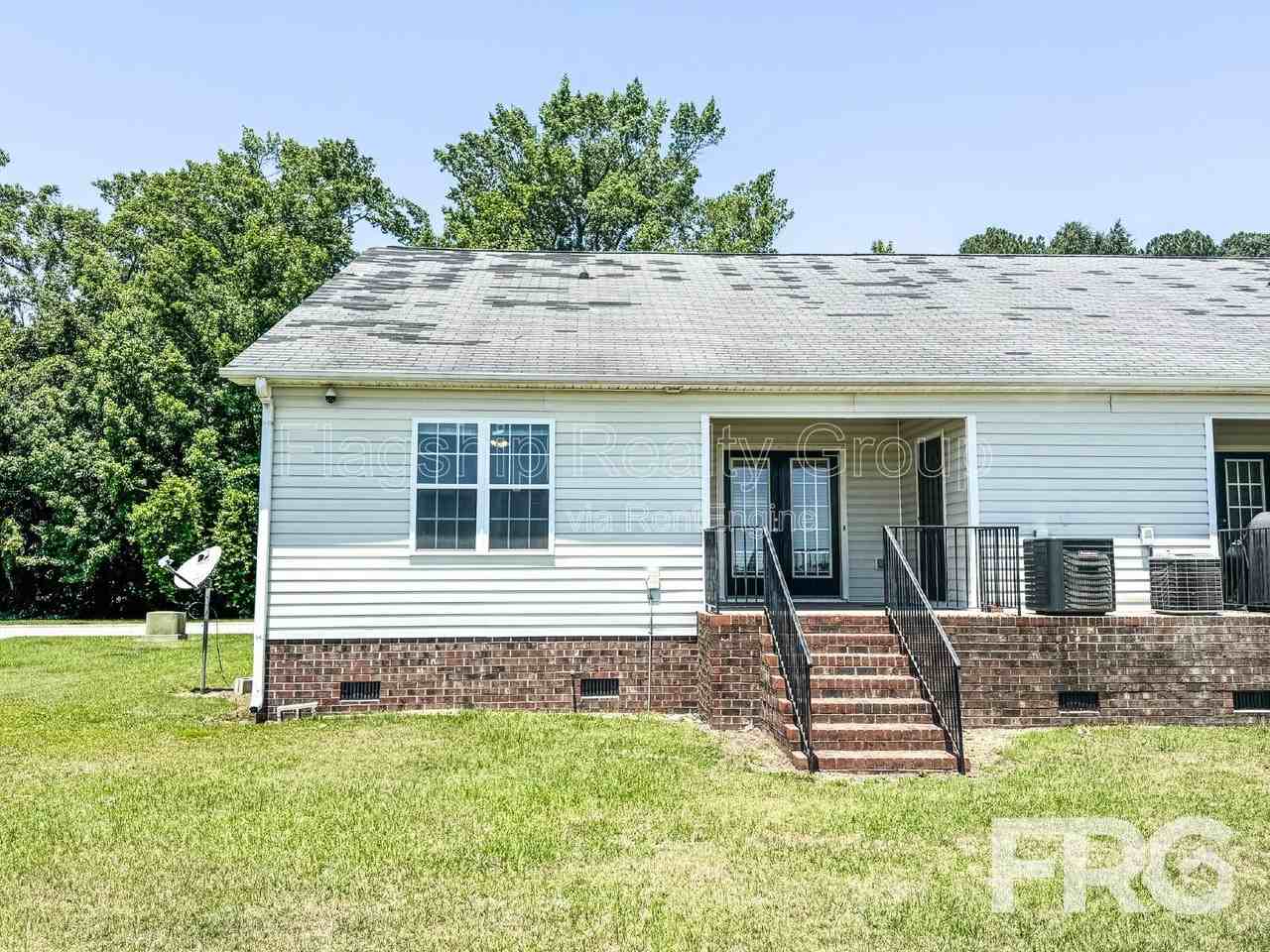 5180 Deveron St #B - Photo 4 of 31