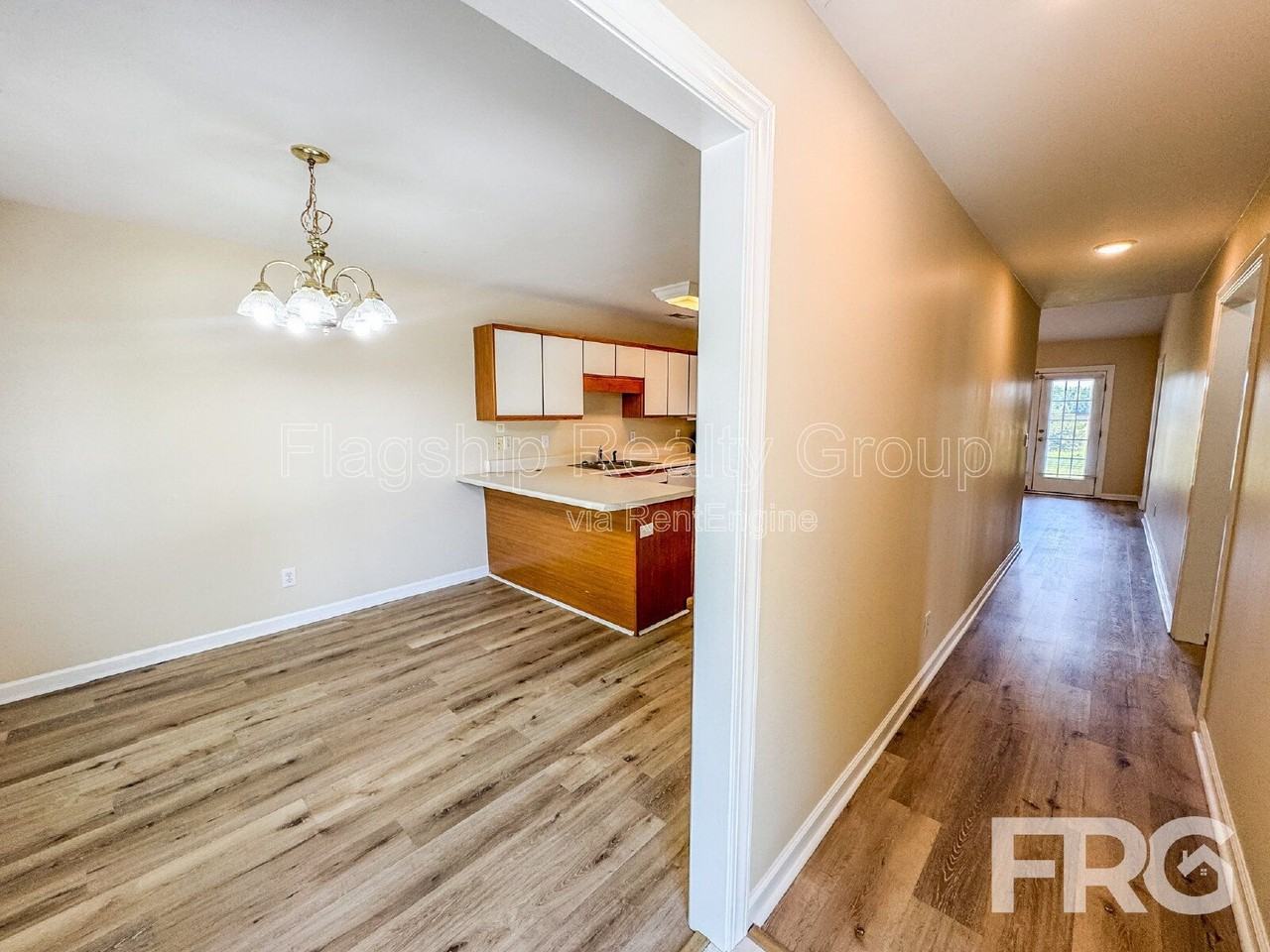 5180 Deveron St #B - Photo 5 of 31