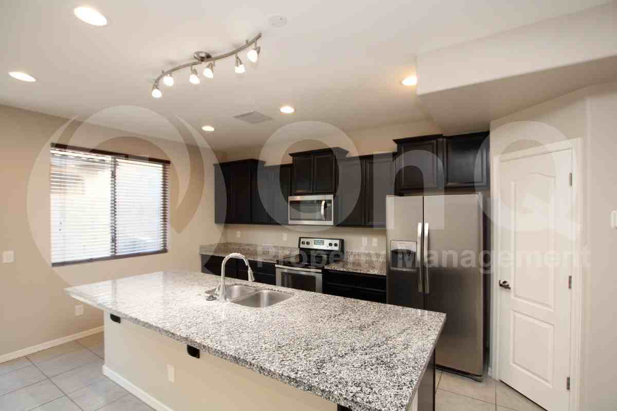 4151 E Toledo St - Photo 2 of 21