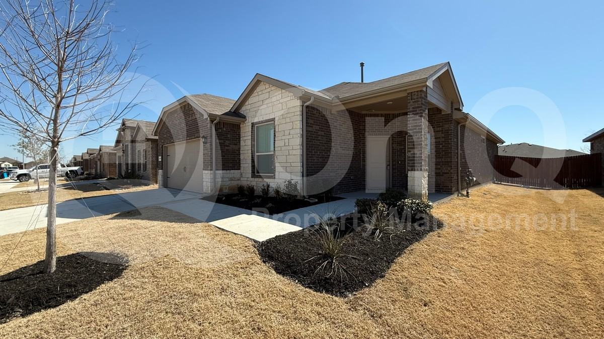 5459 Gold Pond Dr - Photo 3 of 24