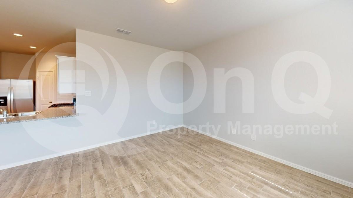 5459 Gold Pond Dr - Photo 6 of 24