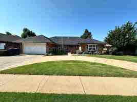 featured image of 12 Sw 100th St