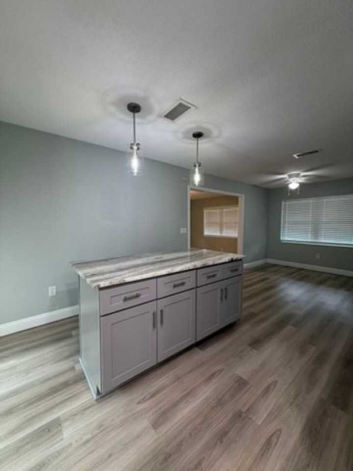 234 Deluna Rd Sw - Photo 6 of 21
