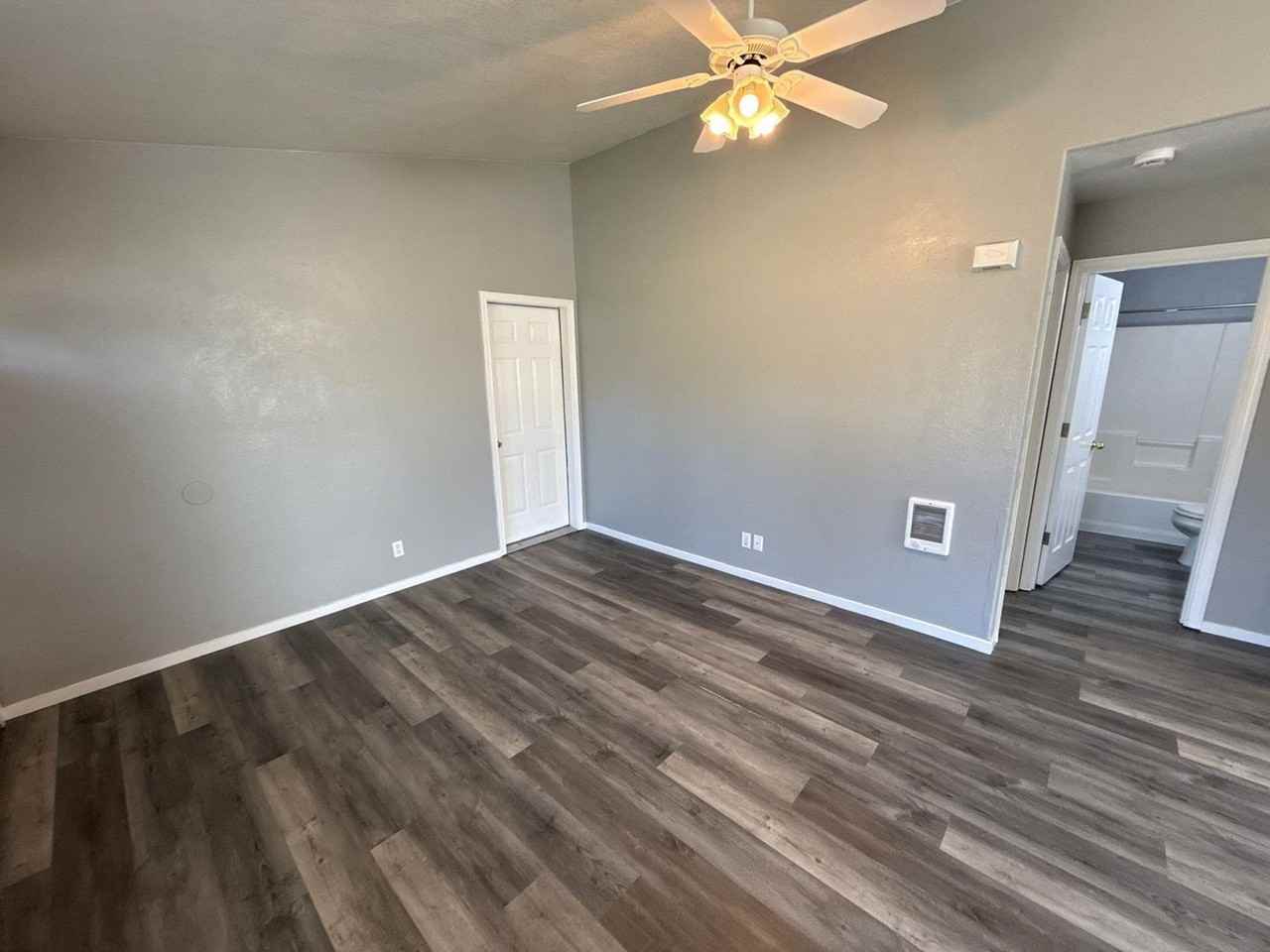 1265 Poplar St - Photo 5 of 24