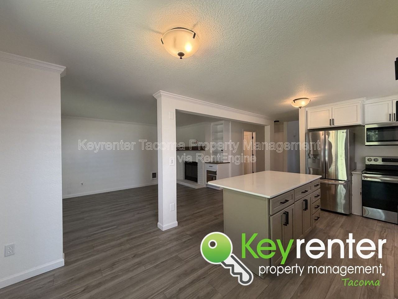 319 10th Ave Se #A - Photo 4 of 16