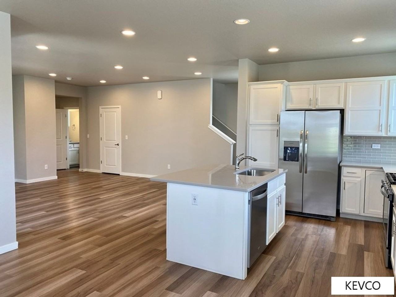 2950 Sykes Dr - Photo 6 of 29