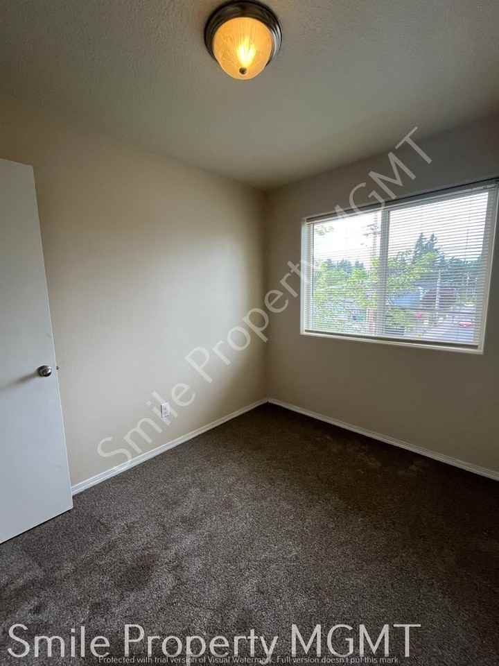 13450 Se Division St - Photo 6 of 13