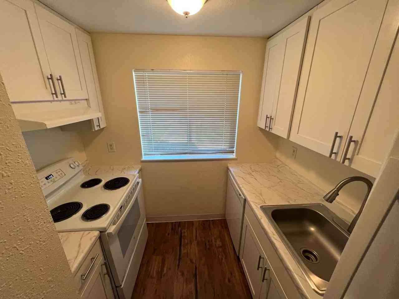 Park Hillsboro - Photo 4 of 14