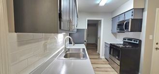 3030-3032 Creekview Circle - Photo 1 of 1