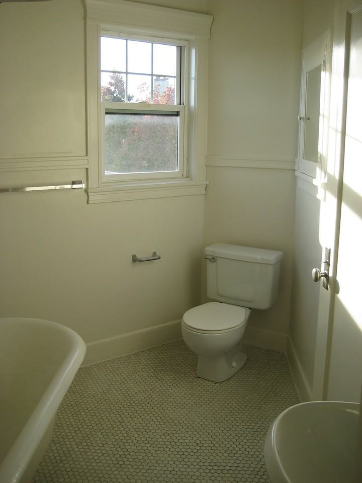 Paramount Apartments - Photo 6 of 21