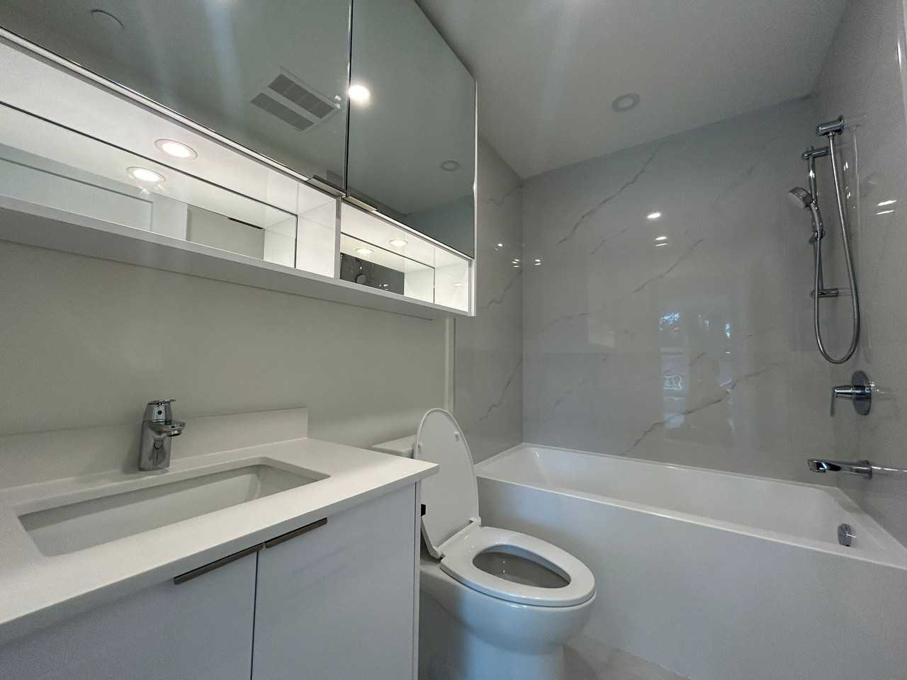 5399 Joyce St #203 - Photo 4 of 12