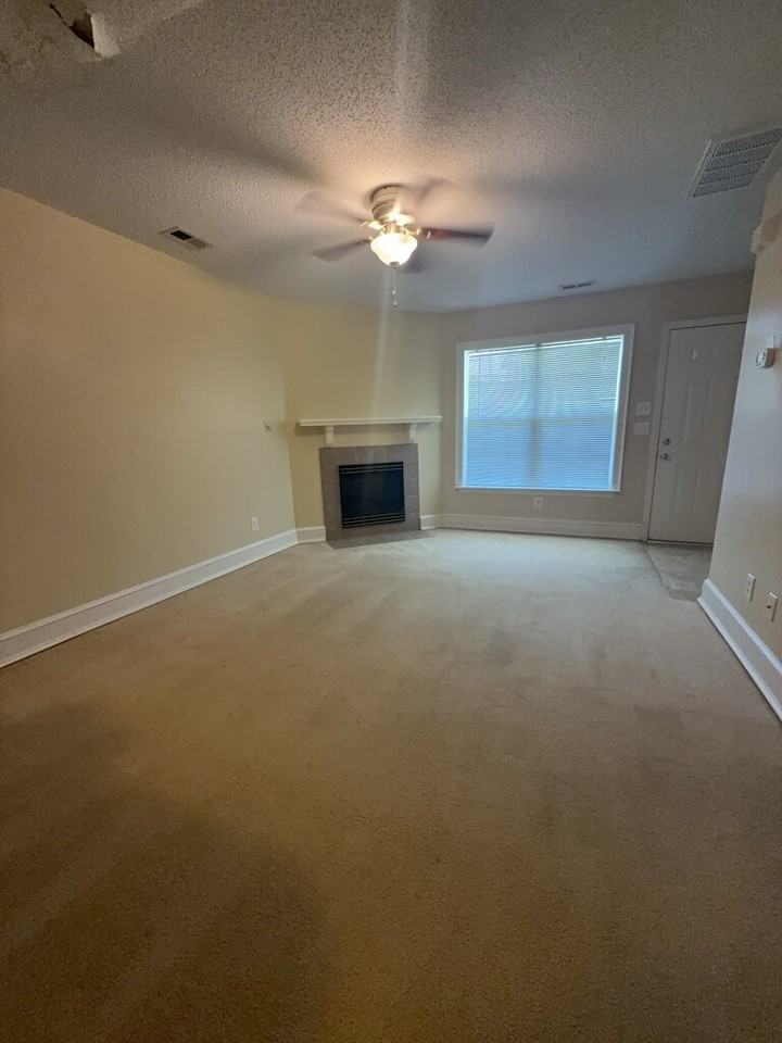 1121 Pueblo Drive - 1121 Pueblo Drive - Photo 2 of 13