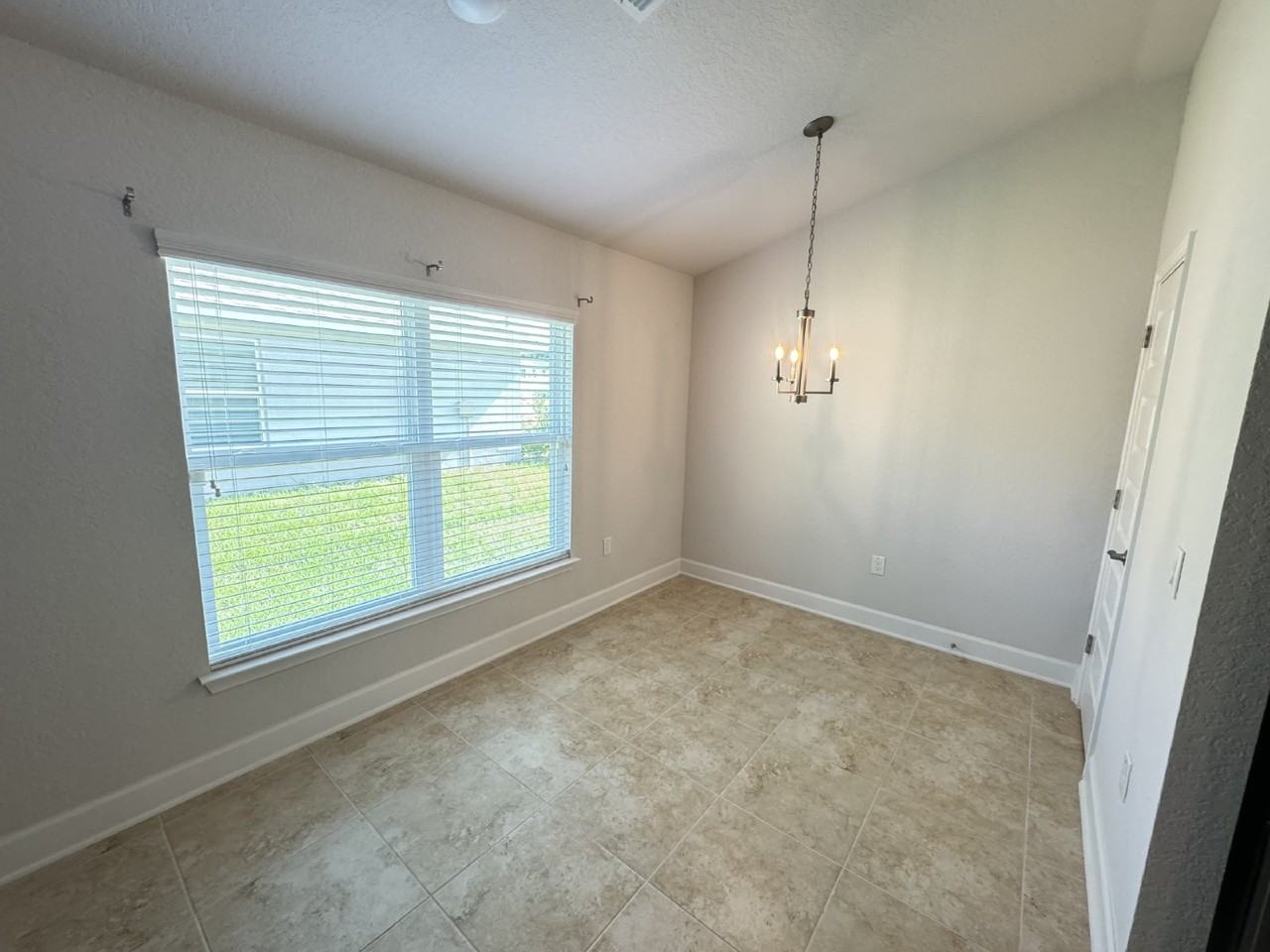 1500 Grey Eagle Ln - Photo 4 of 17