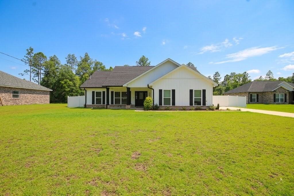 9861 Shangri La West Rd - Photo 3 of 24