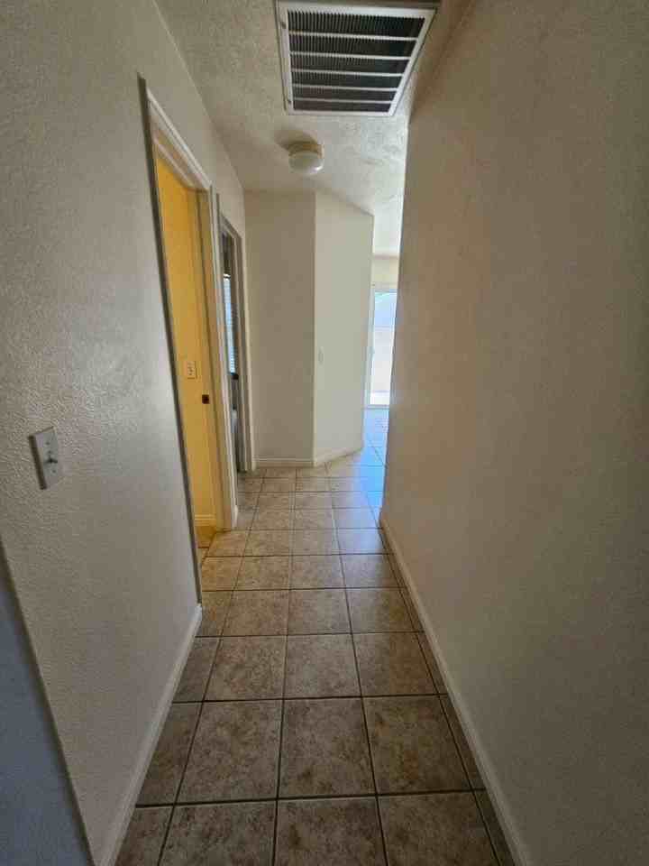 56 E 200 S Apt 7 - Photo 3 of 9