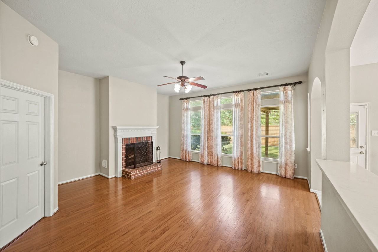 2923 Humble Dr - Photo 7 of 21