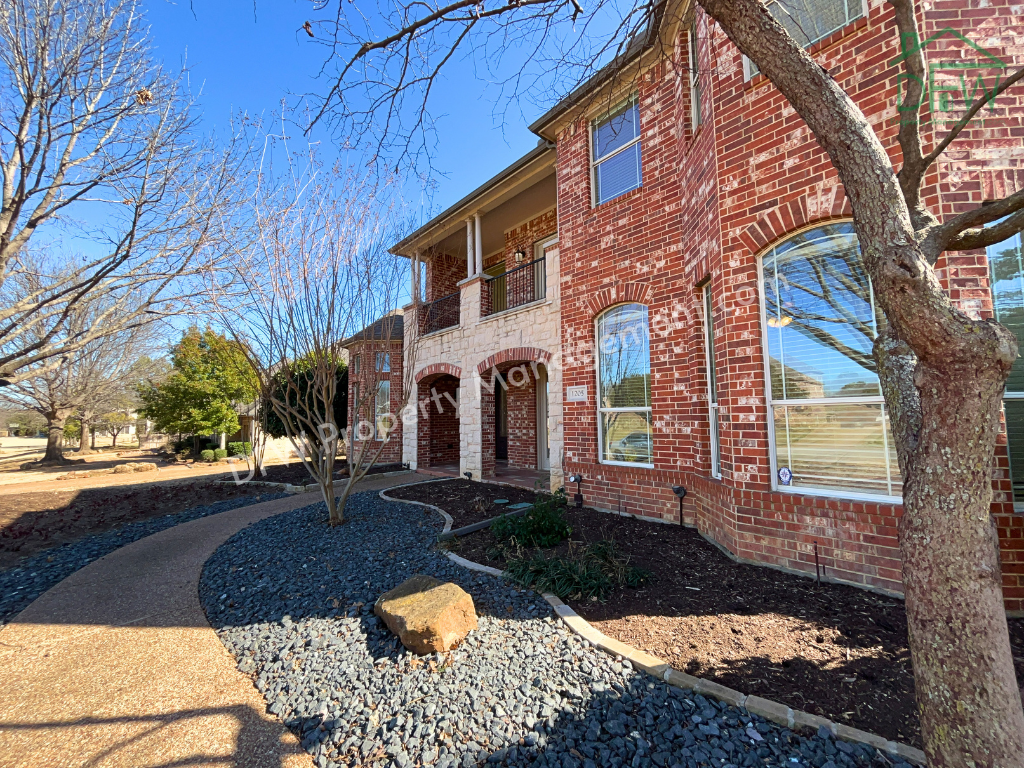 1205 Golden Gate Dr - Photo 2 of 41