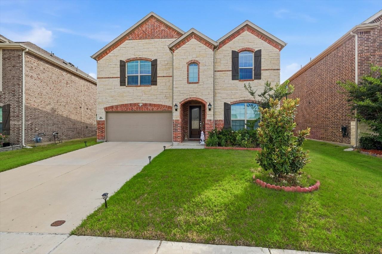 8309 Gray Squirrel Ln - Photo 3 of 19