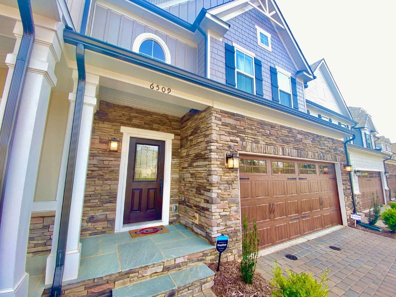 6509 Winterfell Ct - Photo 2 of 38