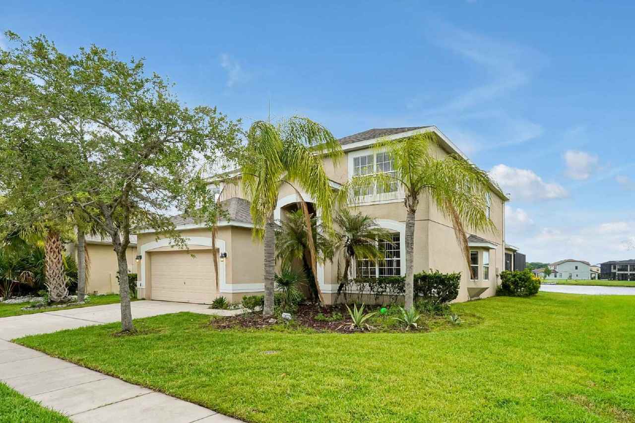 2803 Boating Blvd - Photo 2 of 50