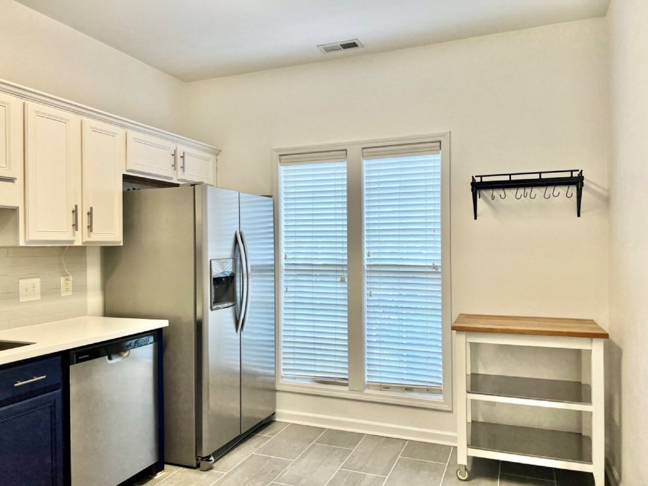 119 Ross Moore Ave - Photo 6 of 22