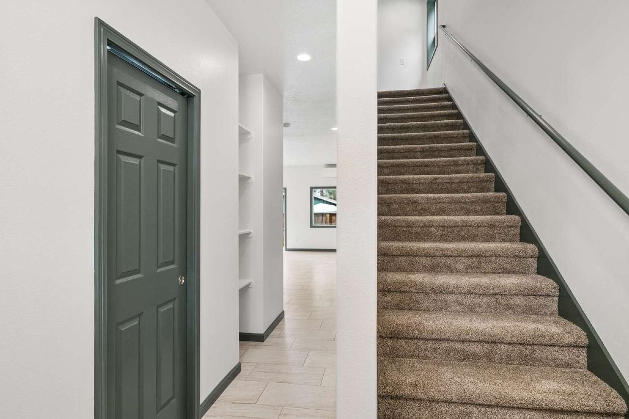 88025 7th St - Photo 3 of 26