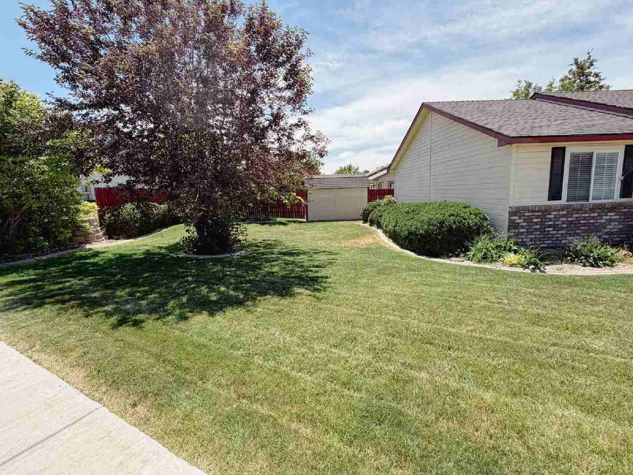 505 Lost Basin Ct - Photo 2 of 20