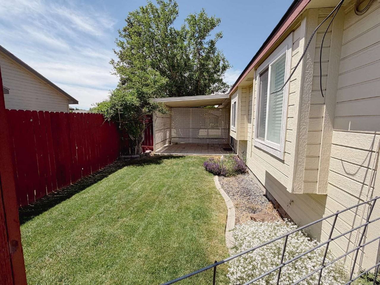 505 Lost Basin Ct - Photo 3 of 20