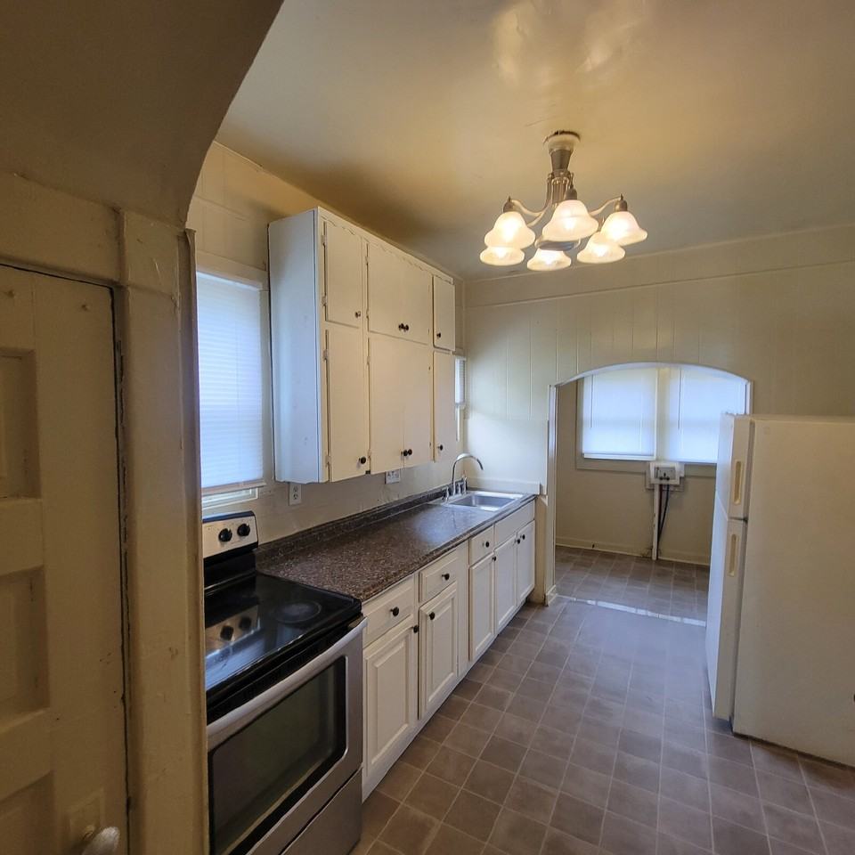 3524 E Ohio St - Photo 4 of 5