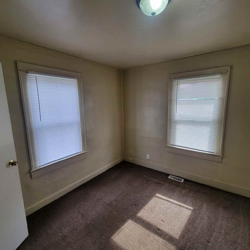 3630 W Michigan St - Photo 3 of 7