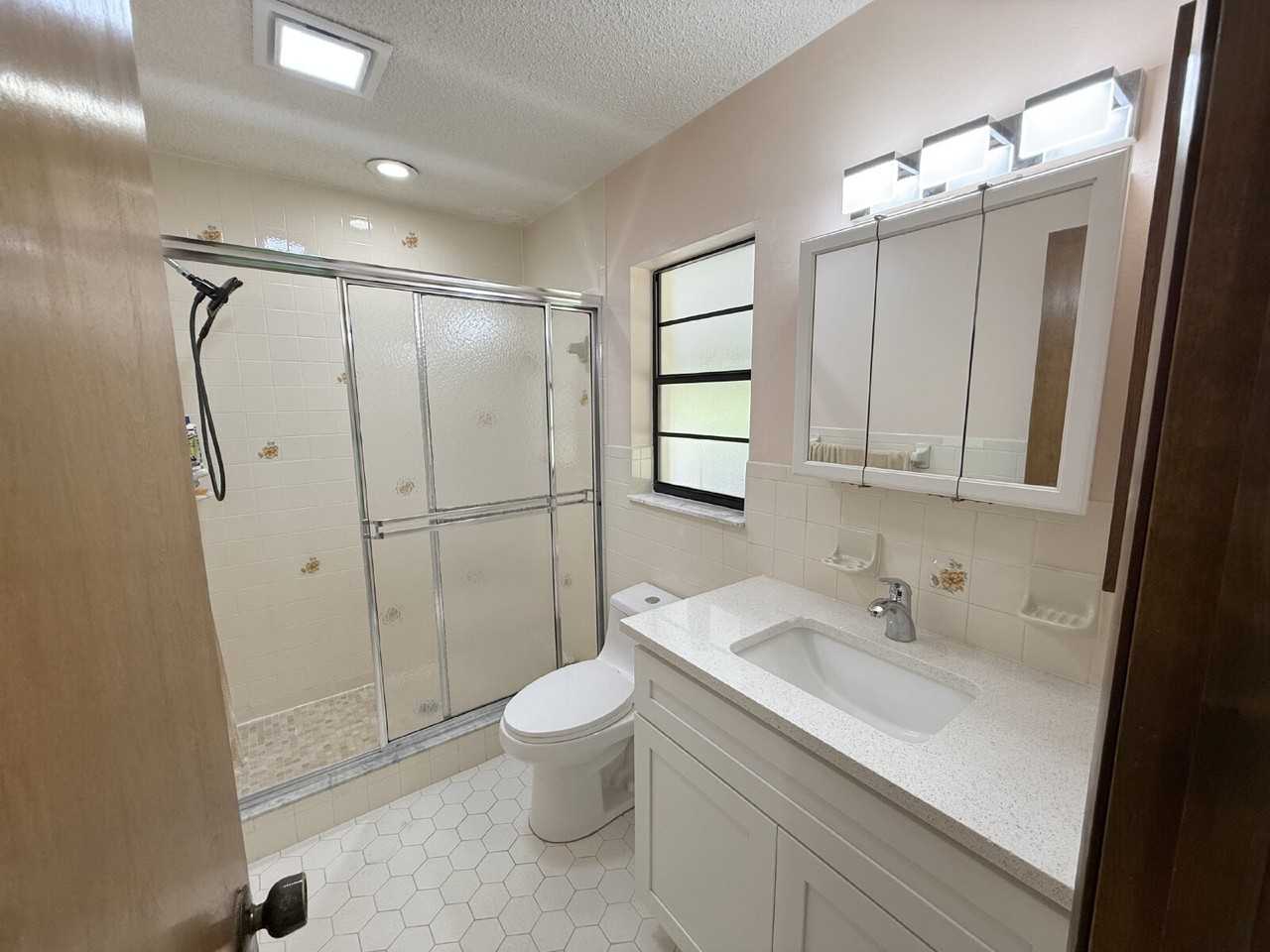6203 Emerson Dr - Photo 7 of 8