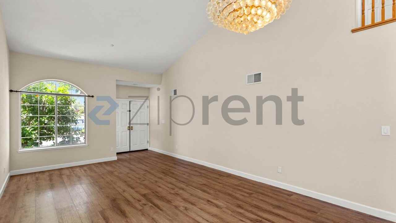 4308 Remora Dr - Photo 4 of 34