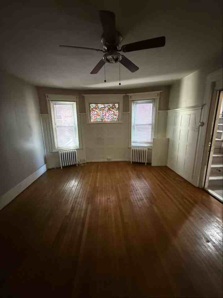 4932 Chestnut St #1stCHEST - Photo 3 of 12