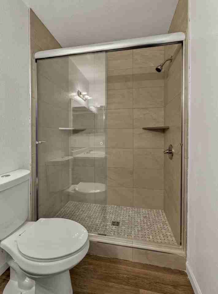 2924 N Rose St #B - Photo 2 of 15